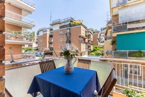 3 LOCALI A ROMA
