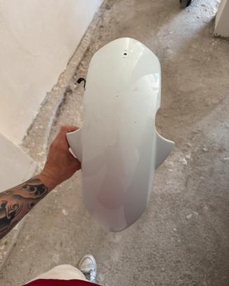 Parafango anteriore Suzuki gsxr600 k8