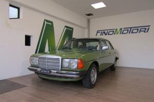 MERCEDES-BENZ 200 2.0 109 CV BERLINA