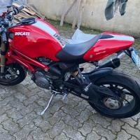 moto ducati monster 1100 evo
