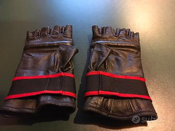 Guantoni mezze dita pelle sport di contatto