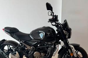 Voge 300 ac valuto permute