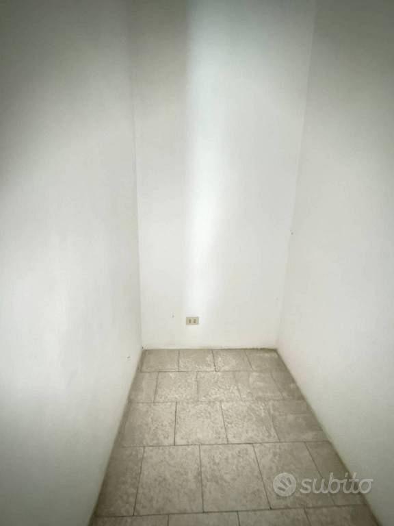 Immobile di 46 m² con 2 locali a Canzo - Vista 5