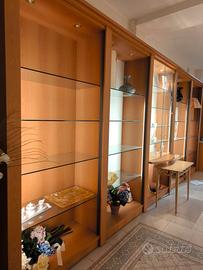 vetrine arredamento locale commerciale 