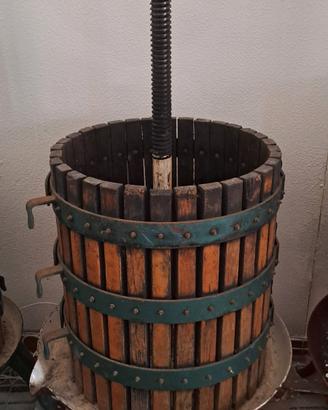 Pressa Manuale vino