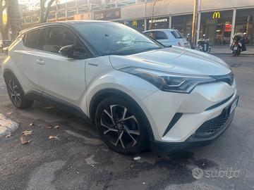 toyota chr