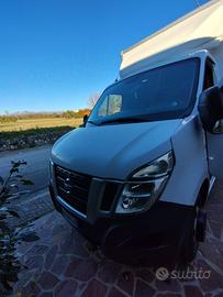 Nissan  Furgone casonato