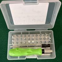 Set cacciaviti con 30 punte magnetiche
