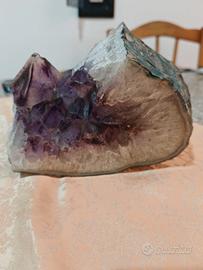 parte di geode di ametista 