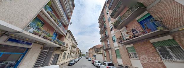 Appartamento in zona semi centrale- spese comprese