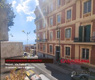 Ampio appartamento con terrazzo uso transitorio