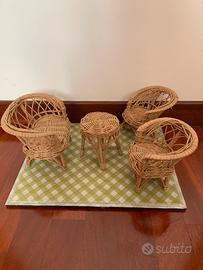 Salottino completo in vimini per bambole