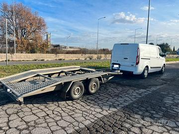 Carrello per trasporto auto
