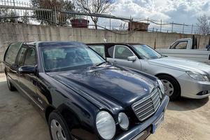 MERCEDES CARRO FUNEBRE 2 UNITÁ PREZZO PER ENTRAMBI