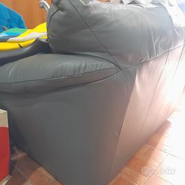 divano in pelle 2 posti