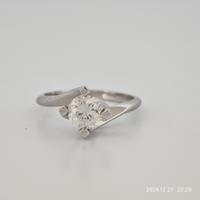 anello solitario diamante naturale ct 0.70 (GIA)