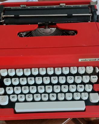 macchina x scrivere 1980