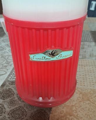 Termos in plastica coibentato per trasporto liquid