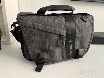 Tracolla professionale fotografo mirrorless