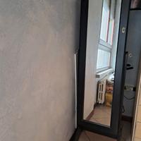 Specchio portagioie in legno nero