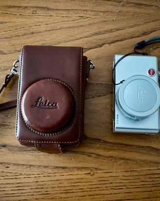 Leica D-Lux 3 argento con custodia