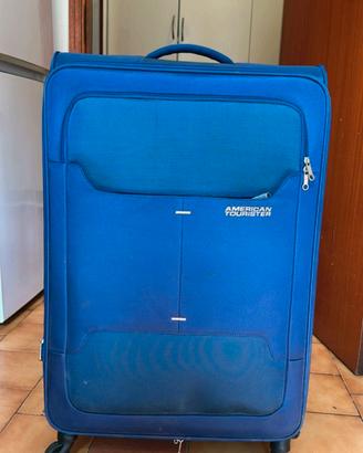 American Tourister Trolly bag