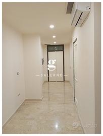 Ufficio Salerno [Cod. rif 3207683ACU] (Centro)