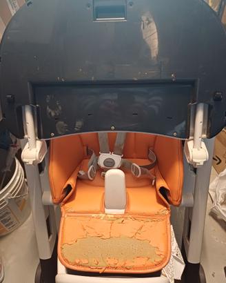 Seggiolone Peg Perego arancione-bianco