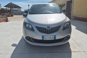 Lancia Ypsilon 1.0 FireFly 5 porte S&S Hybrid Ecoc