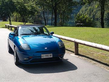 Fiat Barchetta 1.8 16V (1995) blu interni neri
