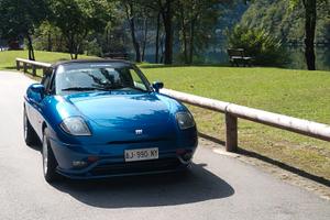 Fiat Barchetta 1.8 16V (1995) blu interni neri