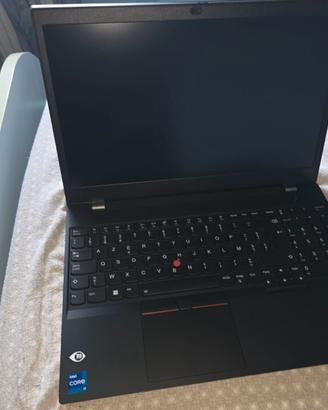 Lenovo ThinkPad P15v Gen 3 | i7-12700H | RTX A2000