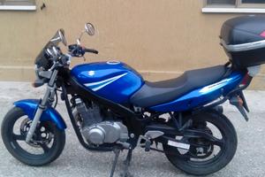 Moto Suzuki gs 500