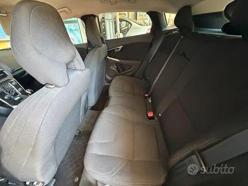 Volvo v40 Could Blue tetto nero