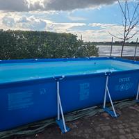 piscina fuori terra 