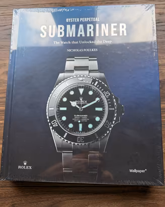 Libro Rolex Submariner per collezionisti