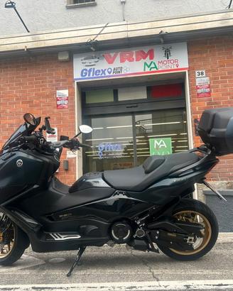 Yamaha T Max 560 TECH MAX FULL