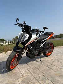 KTM DUKE 125
