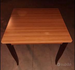 TAVOLI IN LEGNO 90 X 90 cm