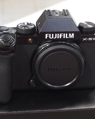Fuji s10 corpo