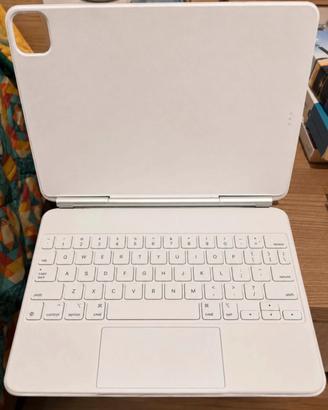 Apple Magic keyboard folio