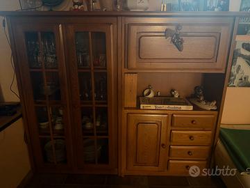 sala da pranzo in noce massello