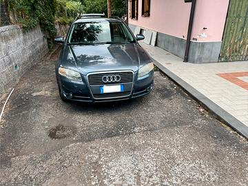 AUDI A4 AVANT 2.0 TDI 2007 Cambio automatico