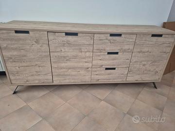 Madia moderna con ante e cassetti 