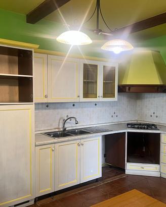 Cucina in legno