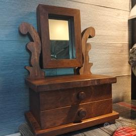 VENDUTO. organizer in legno