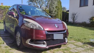 Renault Scenic X-Mod 1.5 dCi 110 Cv 2012 manuale 
