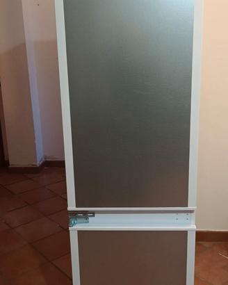 Frigorifero con frizer da incasso