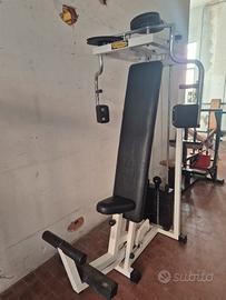 Technogym attrezzatura per palestra professionale 