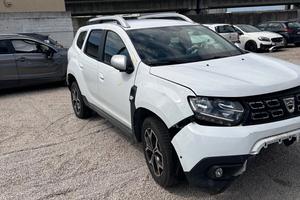 Dacia Duster 1.6 SCe GPL 4x2 Essential SINISTRATA